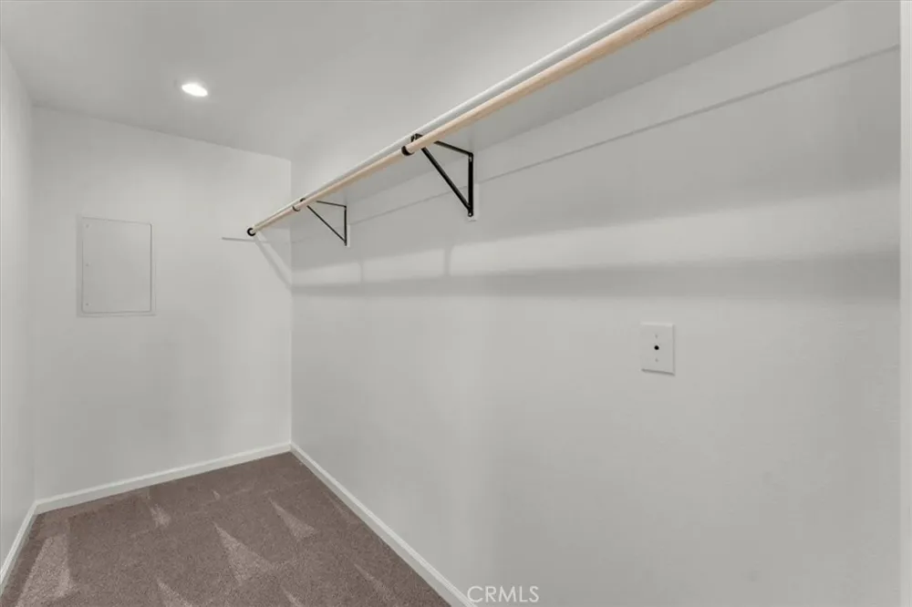 8644 El Camino Gerber, CA 96035