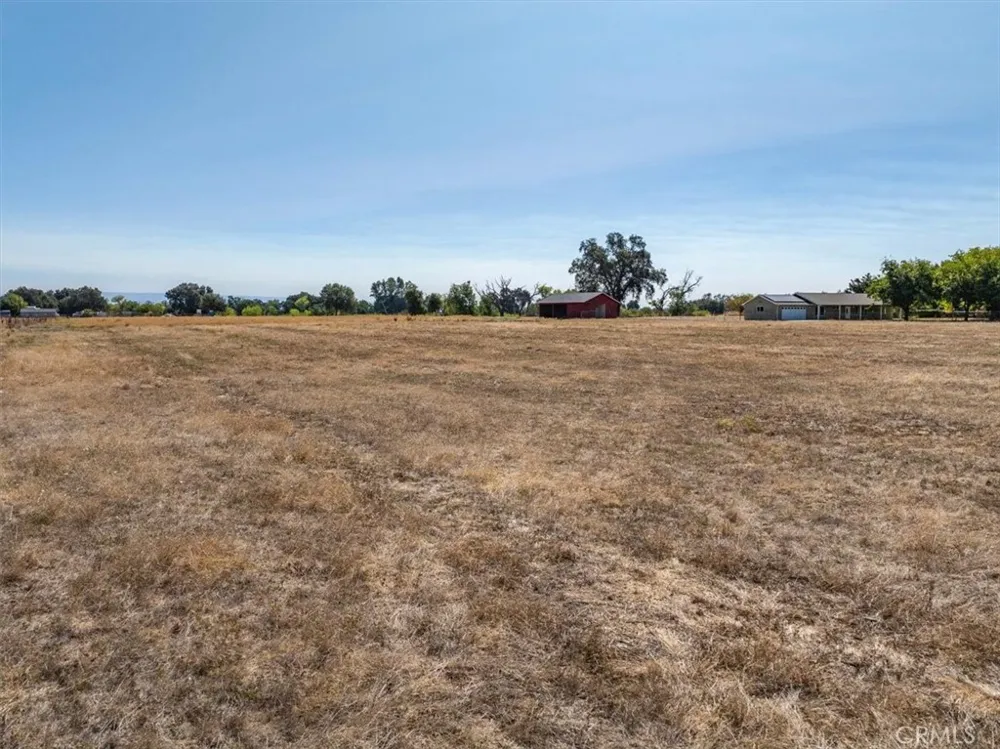 8644 El Camino Gerber, CA 96035