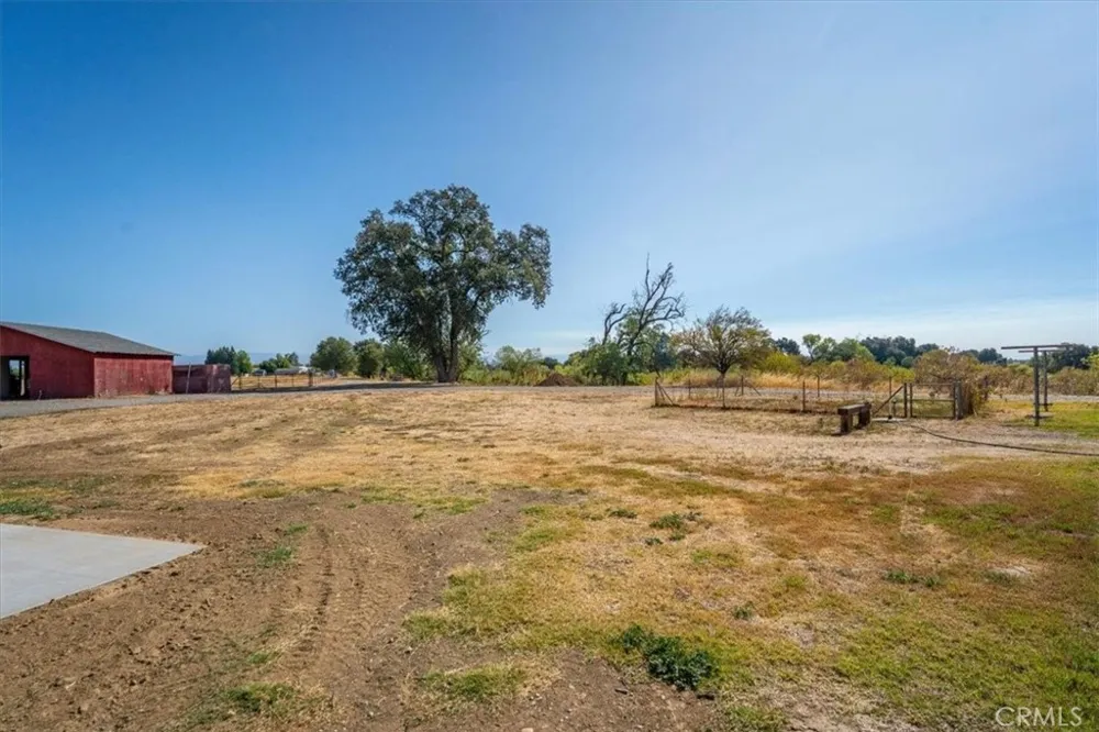 8644 El Camino Gerber, CA 96035