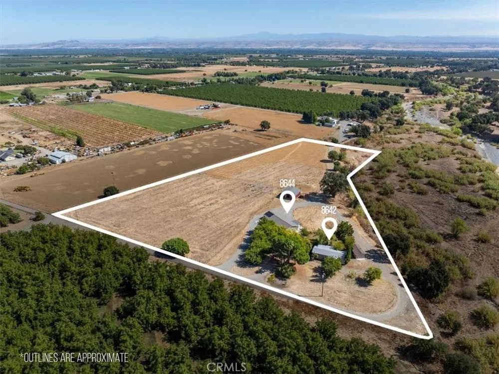 8644 El Camino Gerber, CA 96035