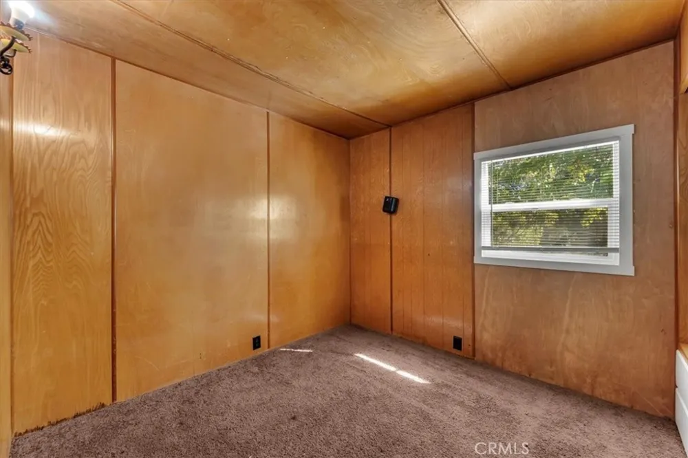 8644 El Camino Gerber, CA 96035