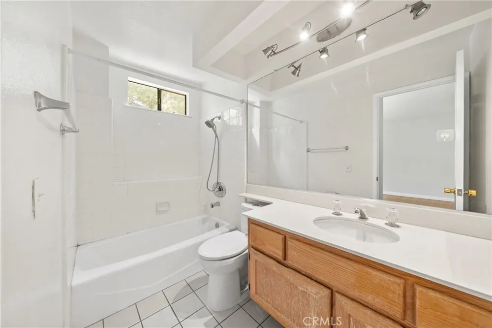 22915 Colombard Diamond Bar, CA 91765