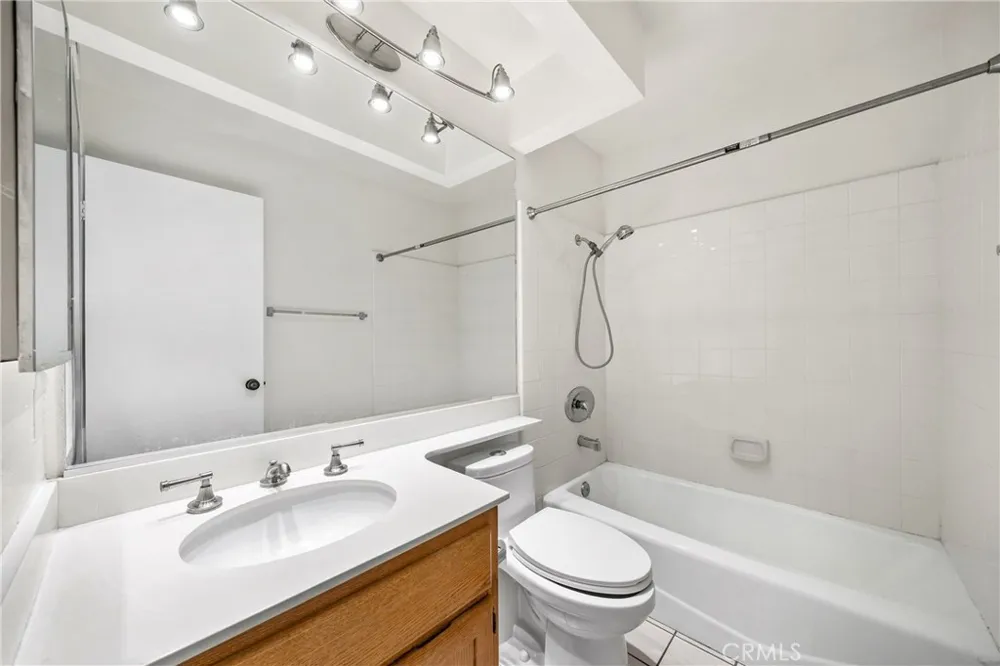 22915 Colombard Diamond Bar, CA 91765