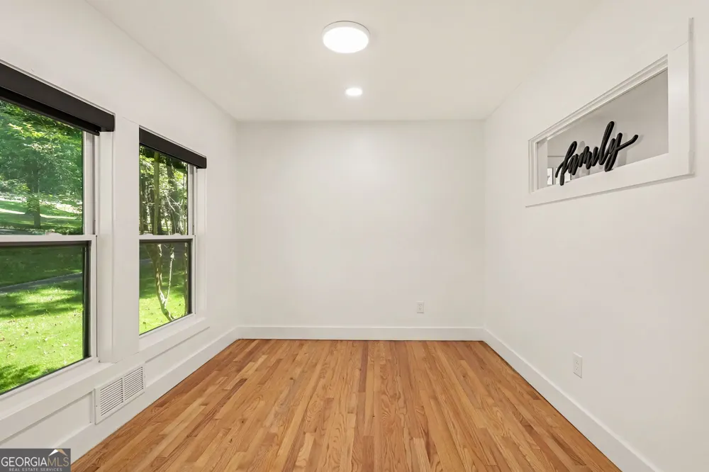 2800 Duke of Gloucester ST Atlanta, GA 30344
