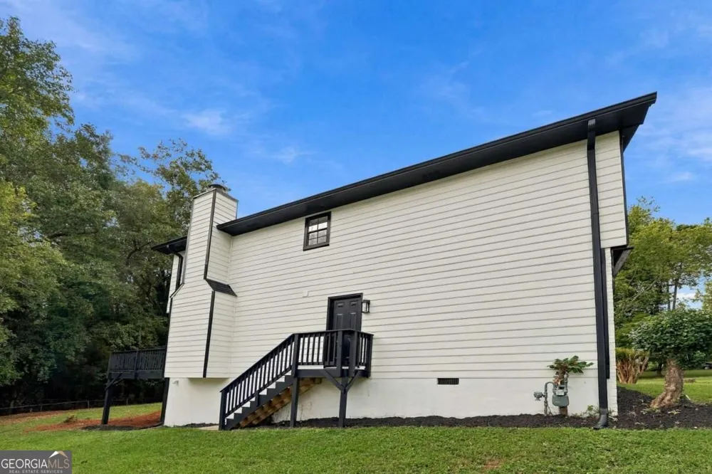 1001 Martin RD Stone Mountain, GA 30088