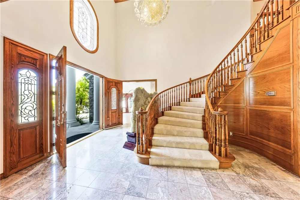 625 Estrella Avenue Arcadia, CA 91007