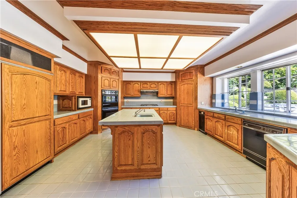 625 Estrella Avenue Arcadia, CA 91007