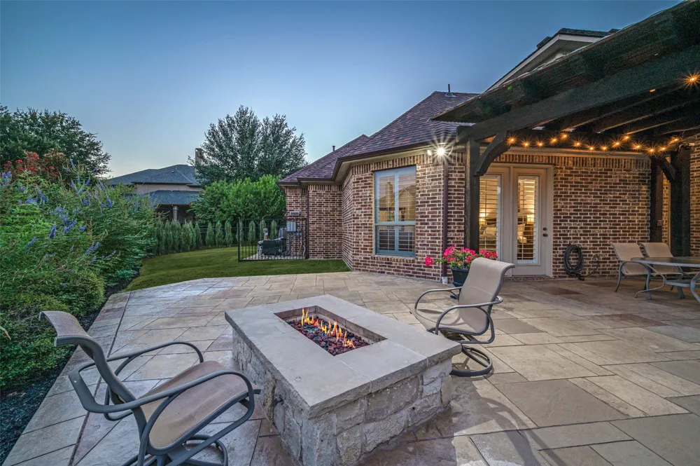 2570 BENDBROOK TRAIL Prosper, TX 75078