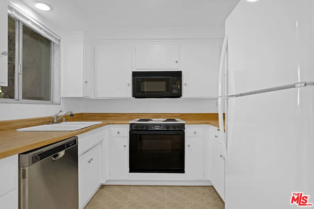 22929 Nadine Circle #A Torrance, CA 90505