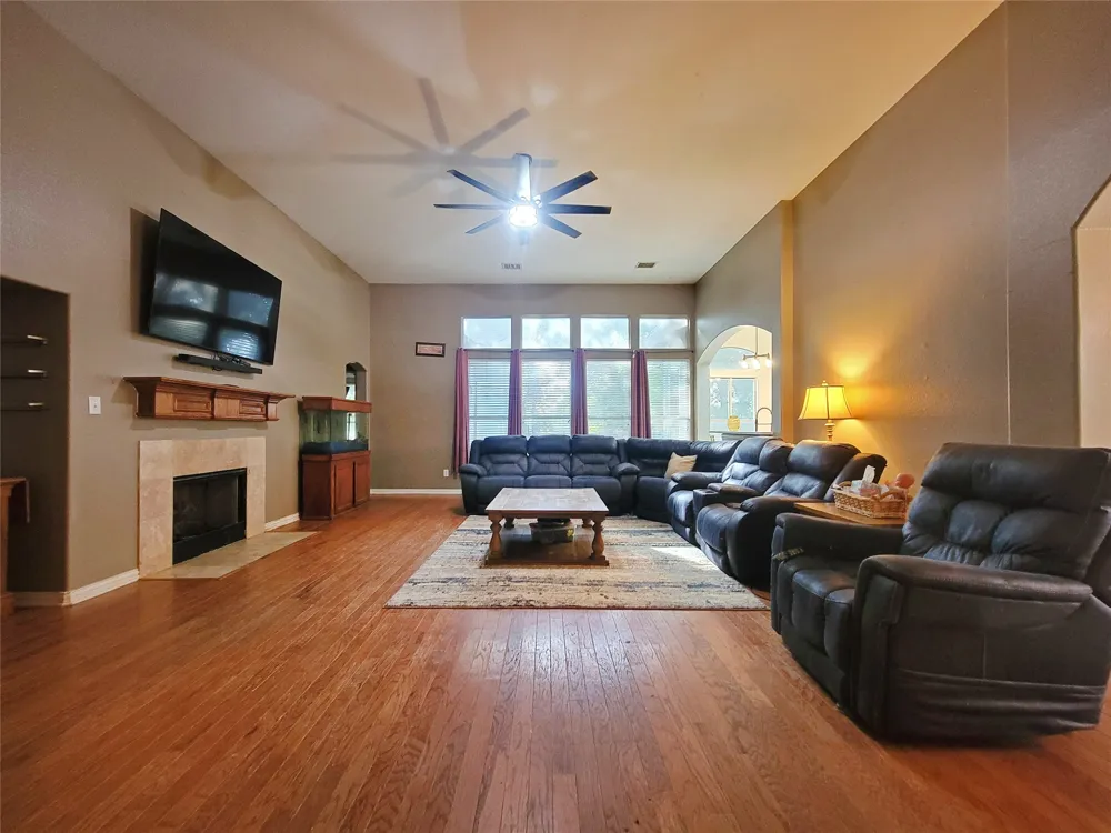 3808 Drexel Drive Denton, TX 76210