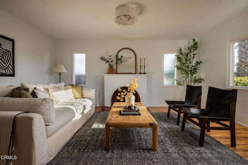 104 S Dunning Street Ventura, CA 93003