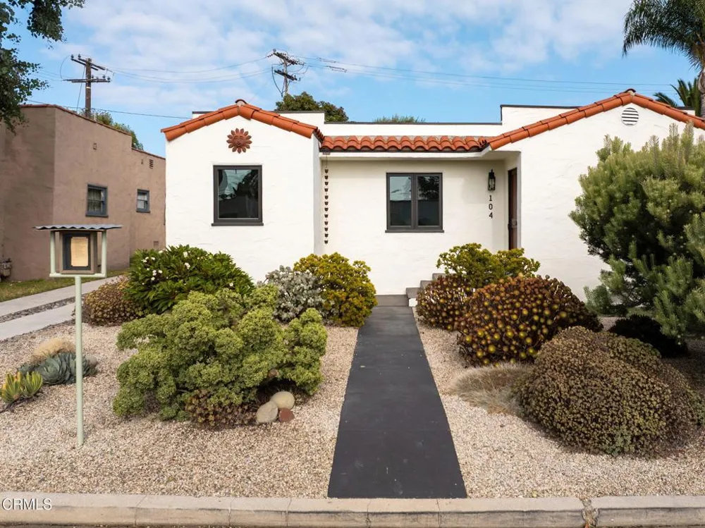 104 S Dunning Street Ventura, CA 93003