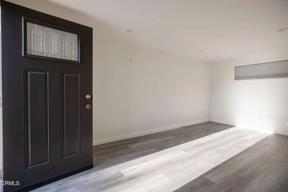 104 S Dunning Street Ventura, CA 93003