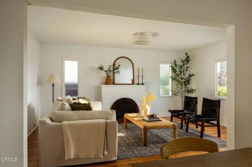 104 S Dunning Street Ventura, CA 93003