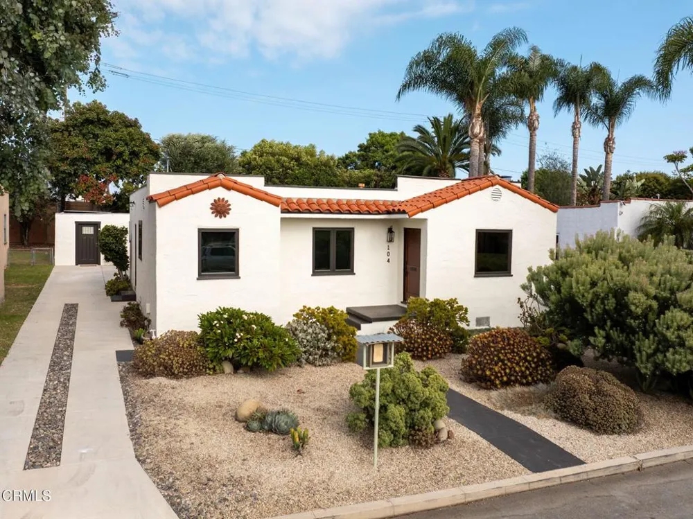 104 S Dunning Street Ventura, CA 93003