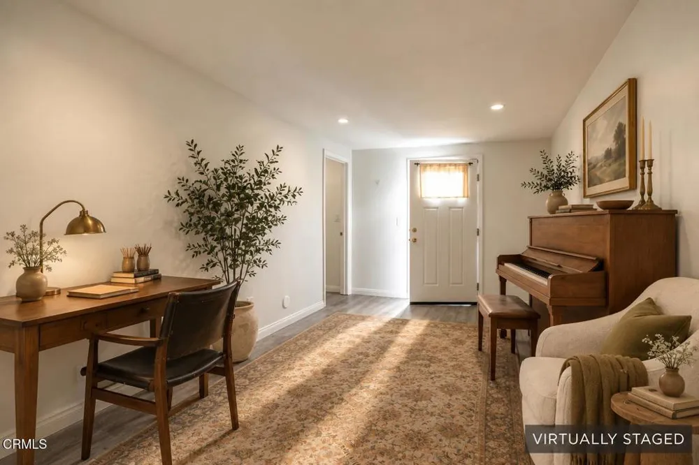 104 S Dunning Street Ventura, CA 93003