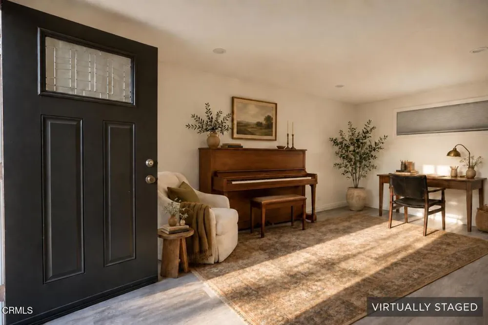 104 S Dunning Street Ventura, CA 93003