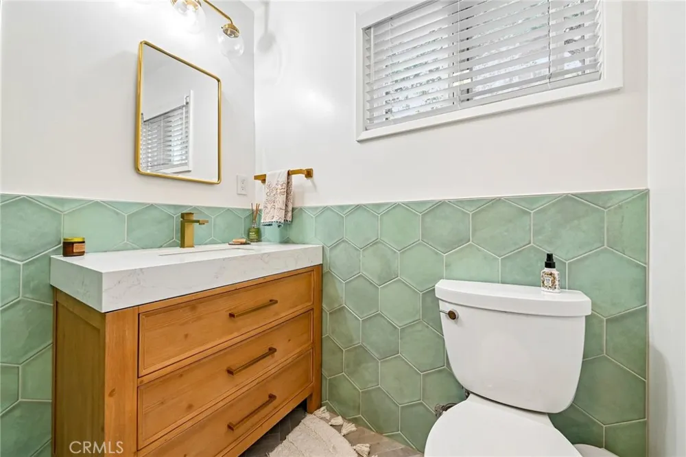 1311 Meyler San Pedro, CA 90731