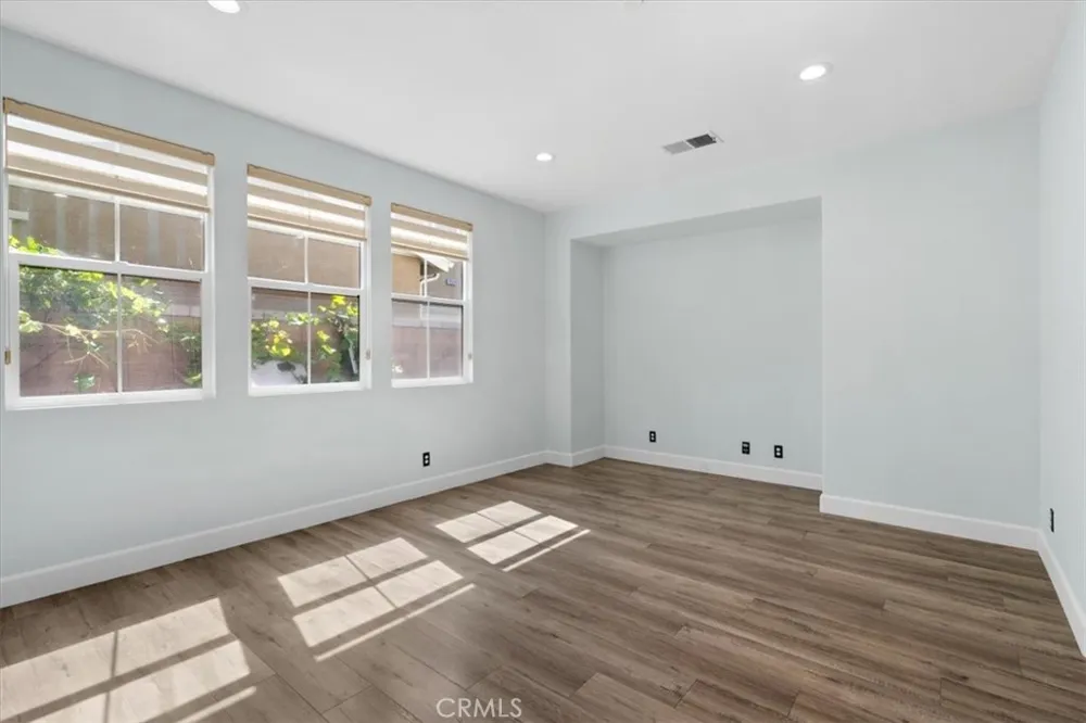 15530 Bonsai Way Tustin, CA 92782