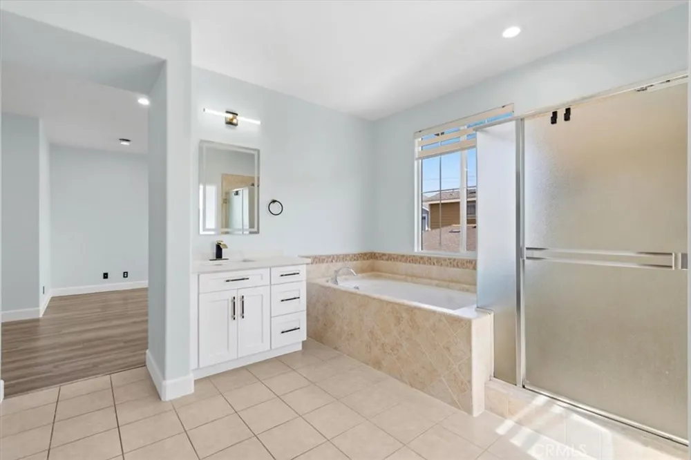 15530 Bonsai Way Tustin, CA 92782