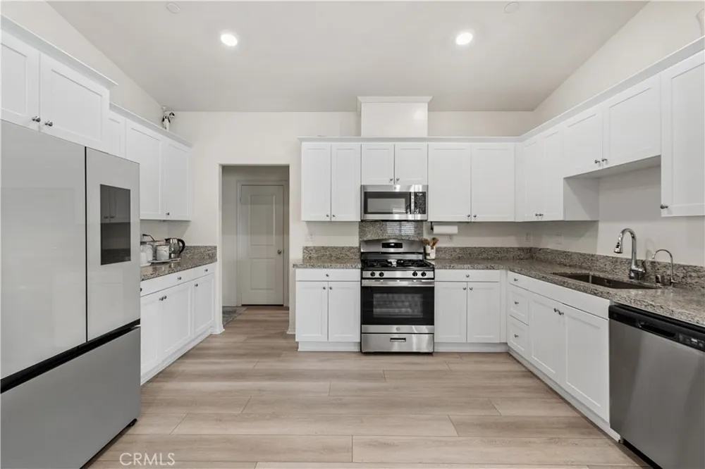 6354 Big Bend Jurupa Valley, CA 92509