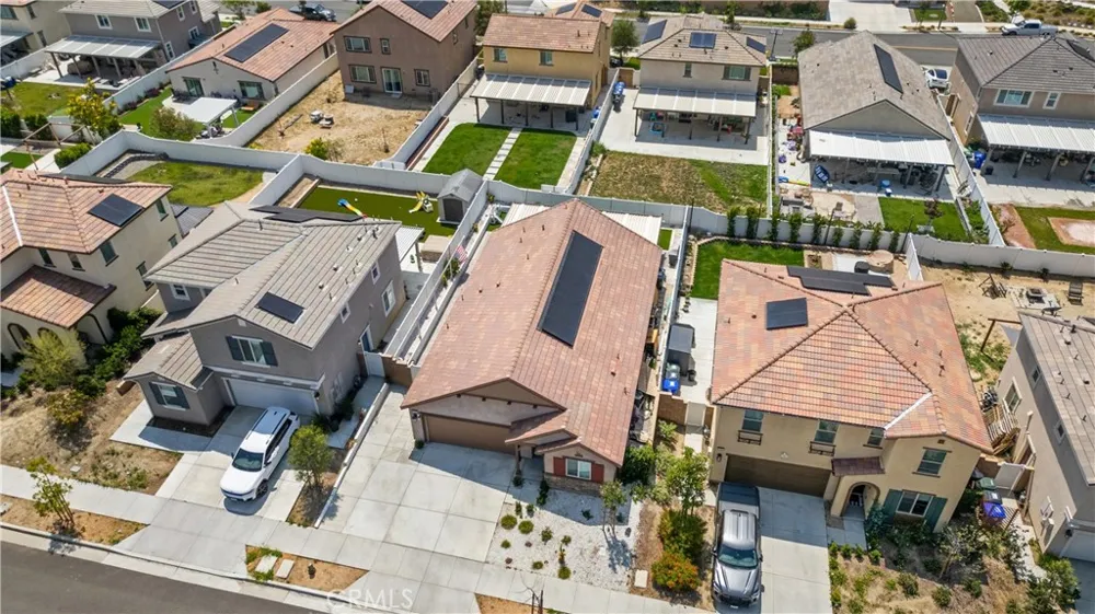 6354 Big Bend Jurupa Valley, CA 92509
