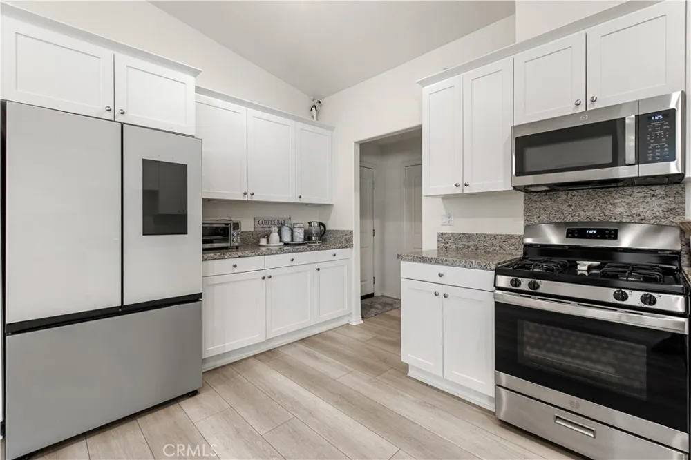 6354 Big Bend Jurupa Valley, CA 92509