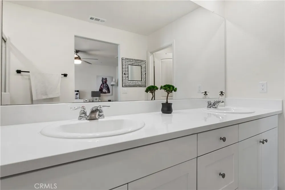 6354 Big Bend Jurupa Valley, CA 92509