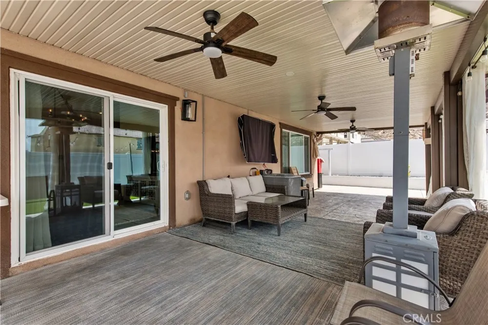 6354 Big Bend Jurupa Valley, CA 92509