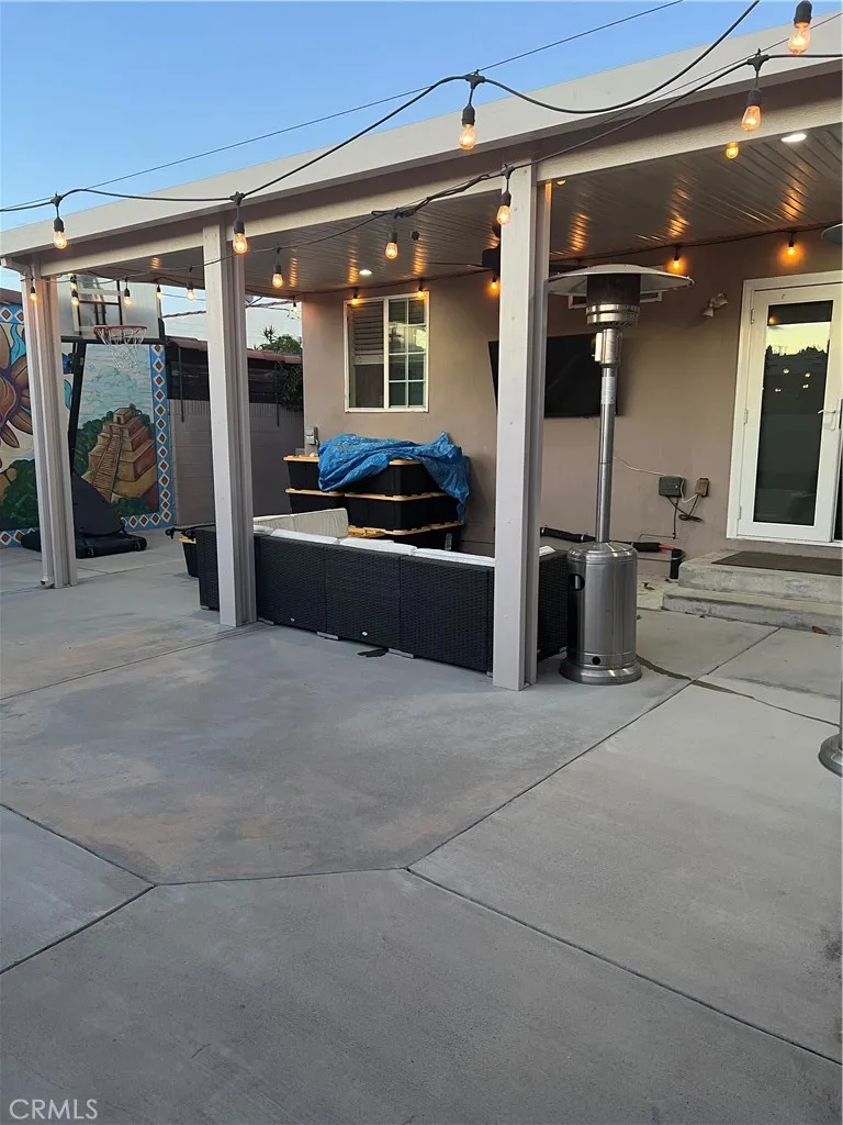 521 Vine Anaheim, CA 92805