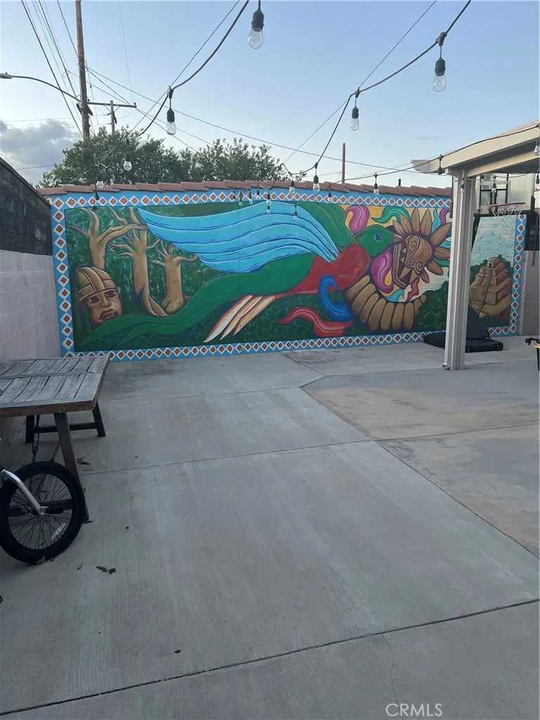 521 Vine Anaheim, CA 92805