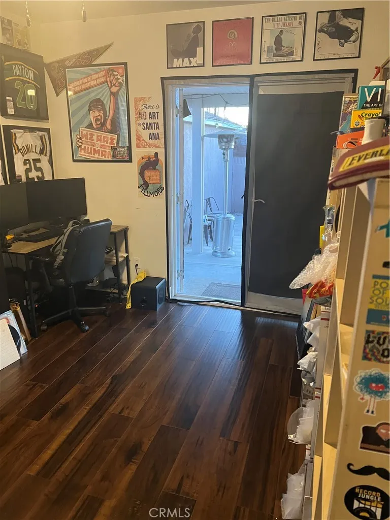 521 Vine Anaheim, CA 92805