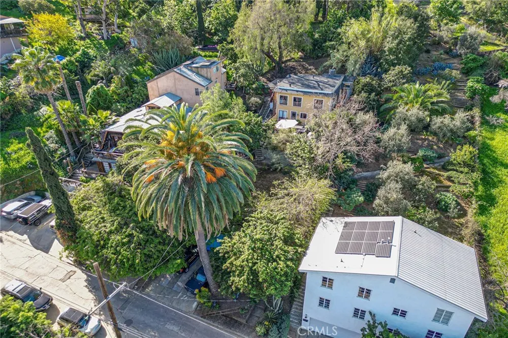 1726 Bridgeport Los Angeles, CA 90065