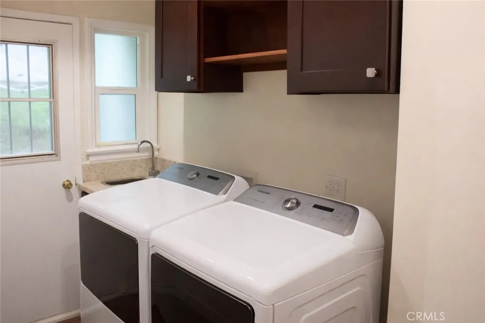 1278 Van Pelt Los Angeles, CA 90063