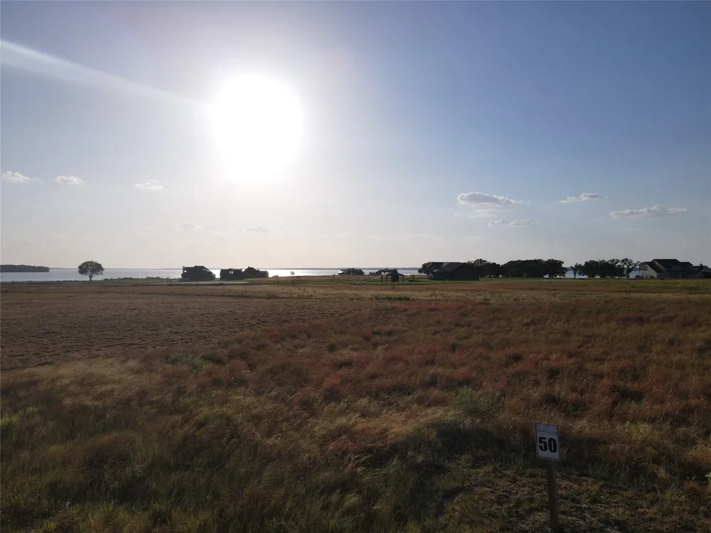 330 Sailview Court Honey Grove, TX 75446