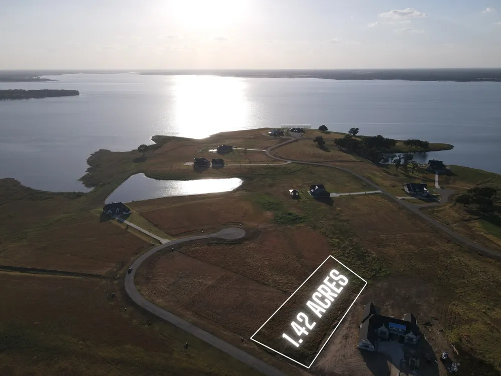 330 Sailview Court Honey Grove, TX 75446