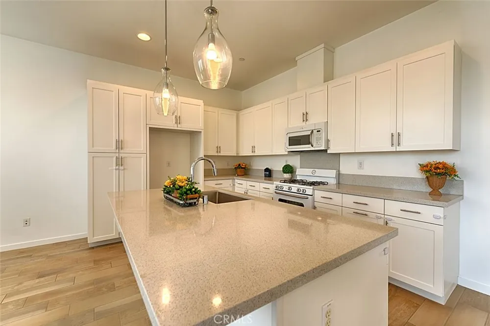 428 Broadway Brea, CA 92821