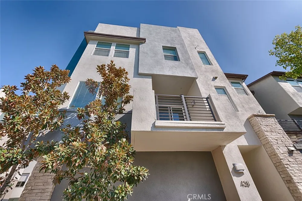 428 Broadway Brea, CA 92821