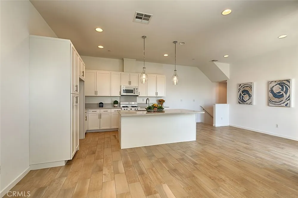 428 Broadway Brea, CA 92821