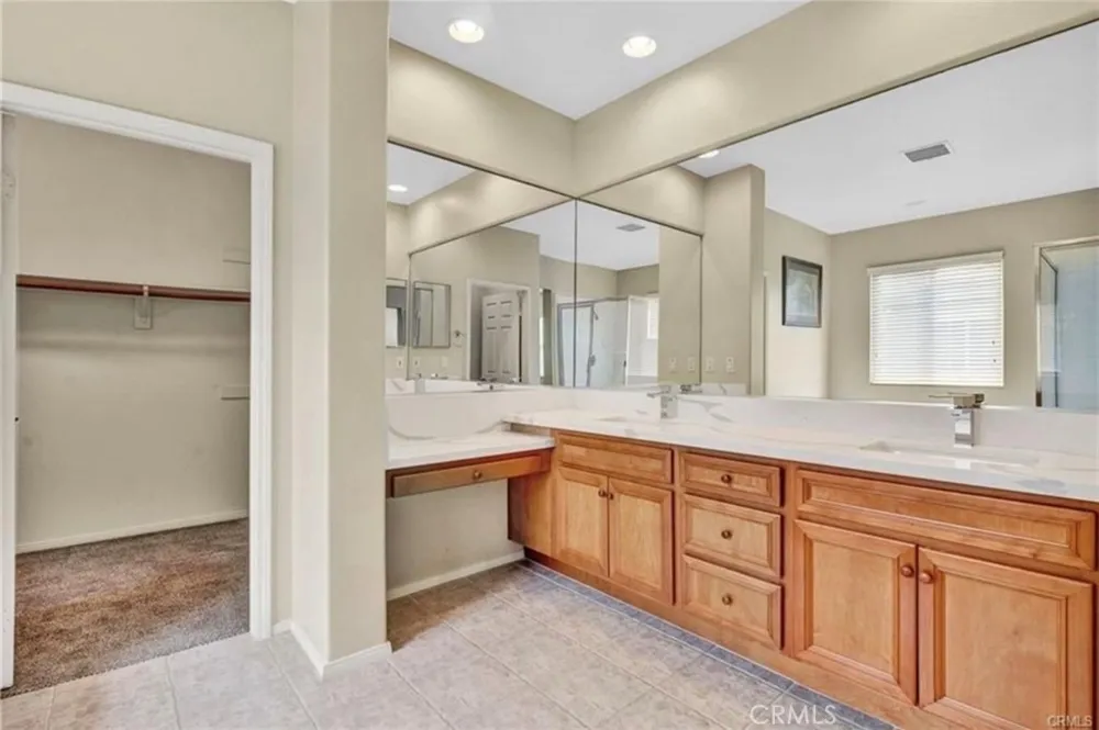 9 Carmichael Irvine, CA 92602