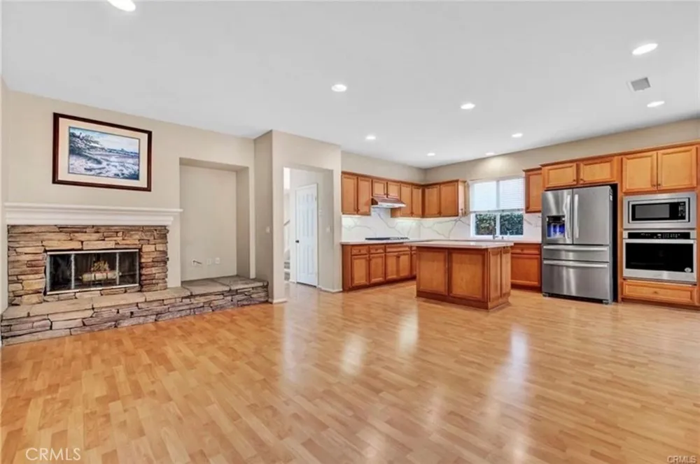 9 Carmichael Irvine, CA 92602