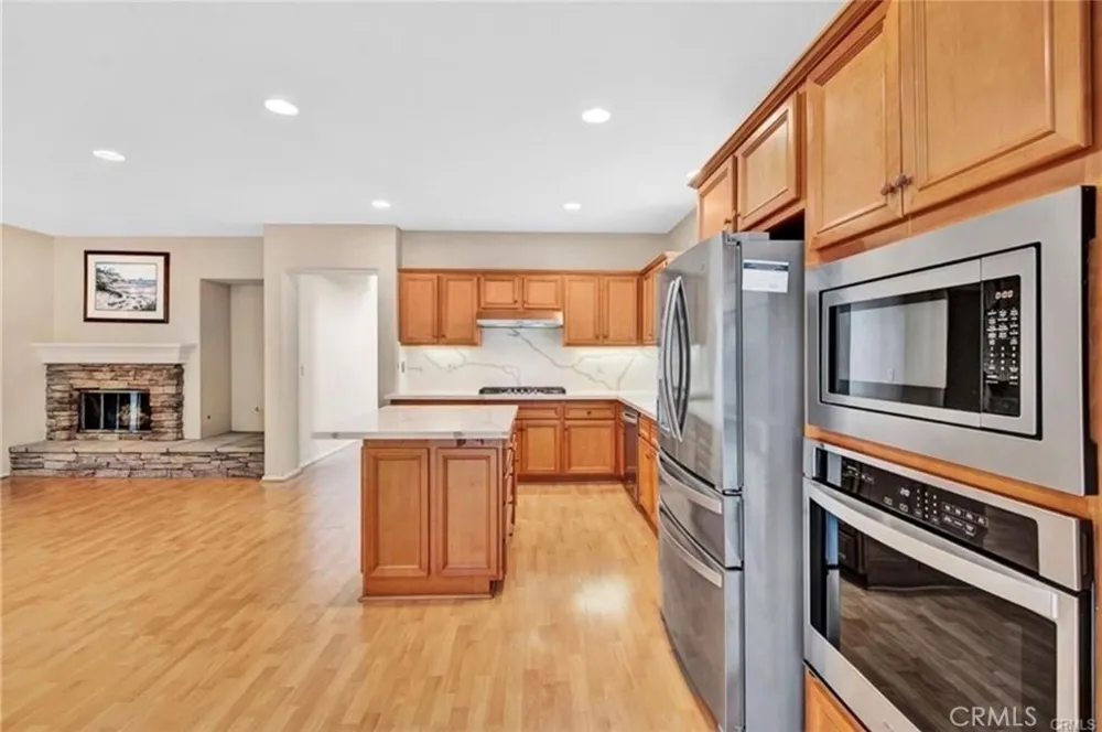 9 Carmichael Irvine, CA 92602