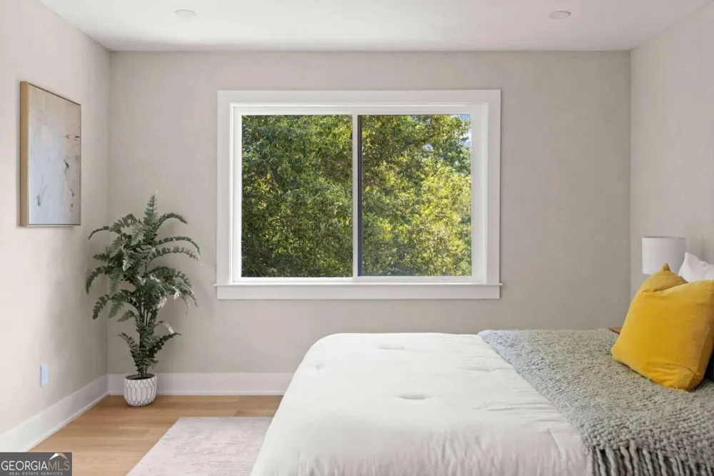 1679 Oak Ln NE Atlanta, GA 30029