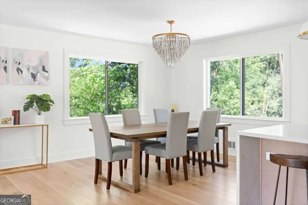 1679 Oak Ln NE Atlanta, GA 30029