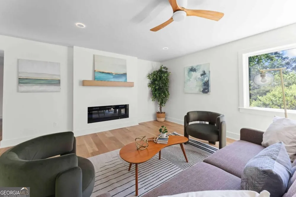 1679 Oak Ln NE Atlanta, GA 30029