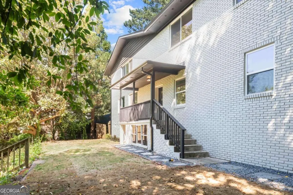 1679 Oak Ln NE Atlanta, GA 30029