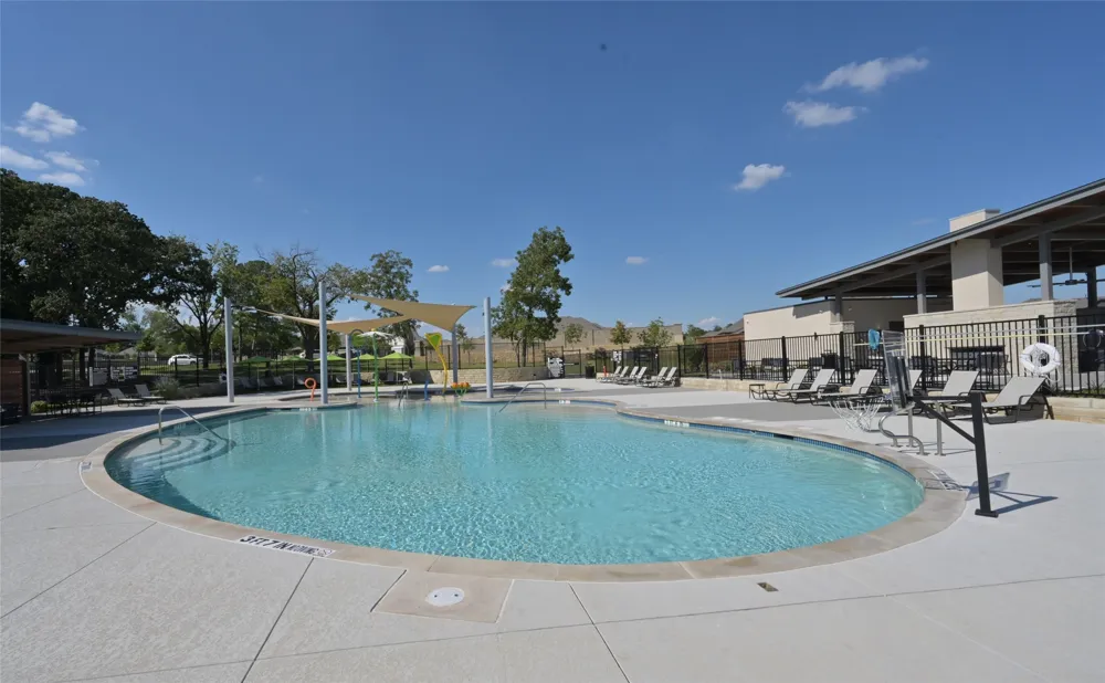 2801 FLYCATCHER DRIVE Denton, TX 76205