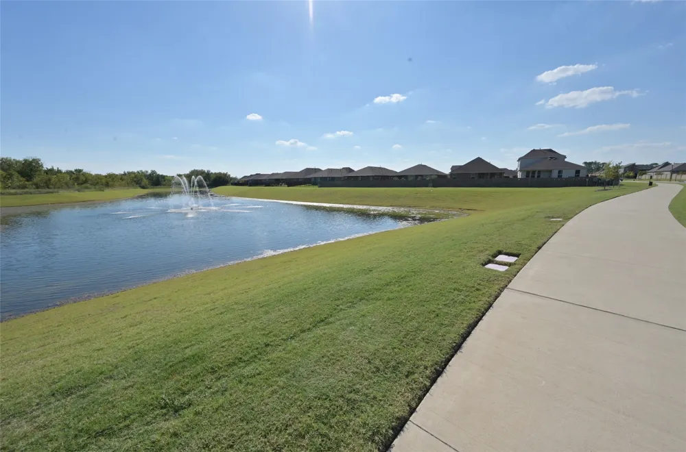 2801 FLYCATCHER DRIVE Denton, TX 76205