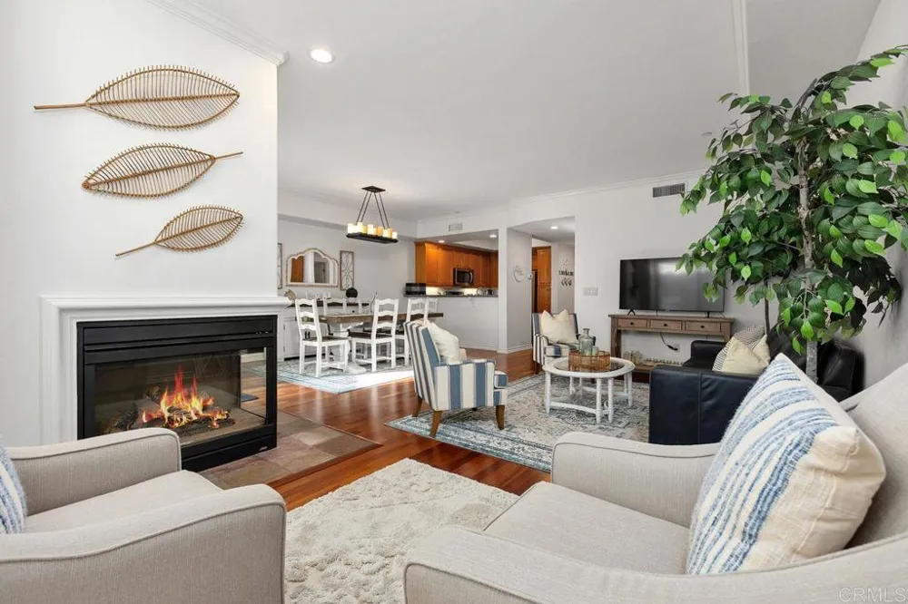 2778 Carlsbad Blvd #207 Carlsbad, CA 92008