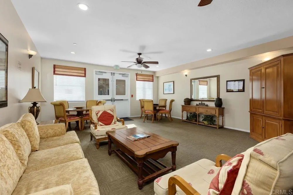 2778 Carlsbad Blvd #207 Carlsbad, CA 92008